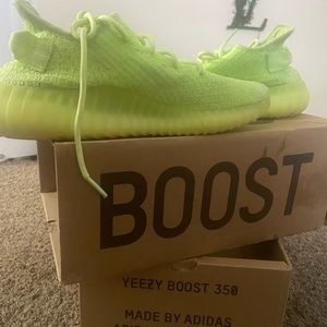 Yeezy 350 V2 GID